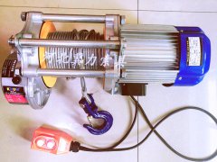室內小型提升機更換摩擦片的